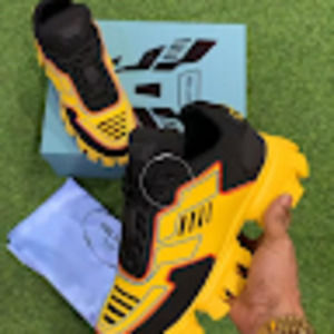 Meet your Posher, Devaughn